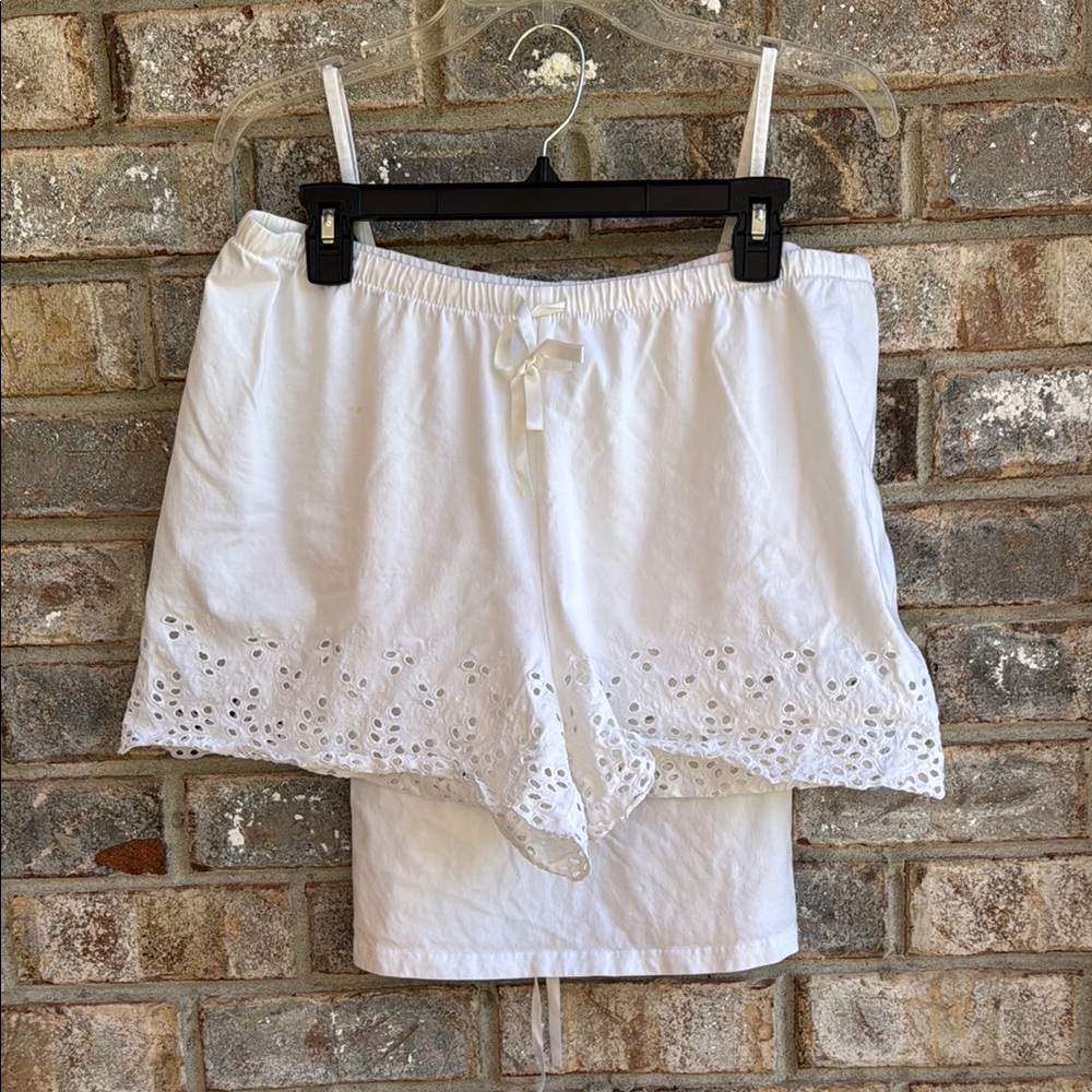 Vintage Gilligan & O'Malley White Eyelet Pajama Set